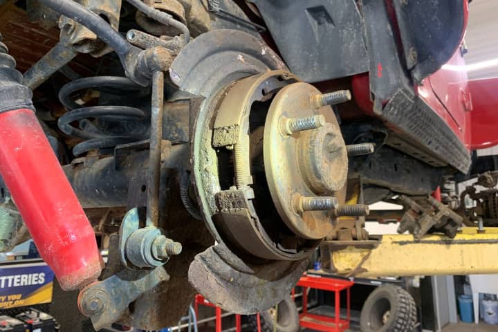 2009 Jeep Wrangler passenger side parking brake problem