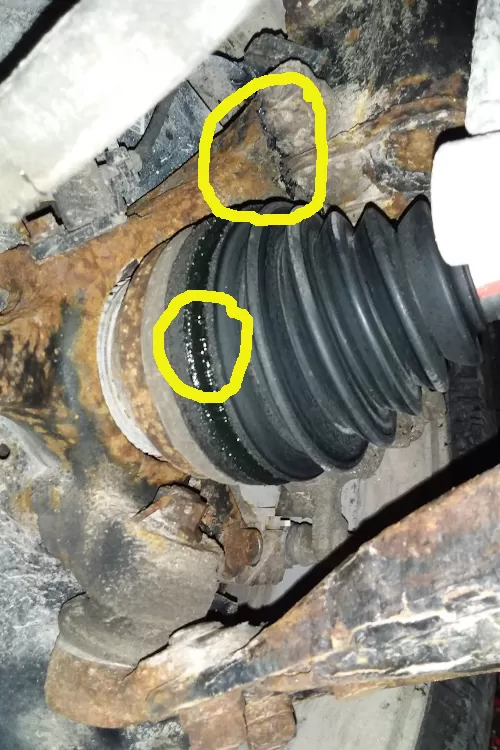 2008 Toyota Sienna drive axle boot leak